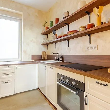 Lovely & Cosy Lägenhet